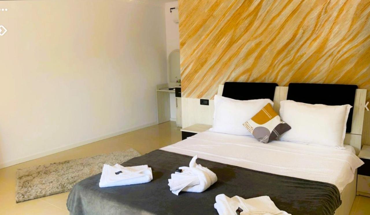 Bed and Breakfast Casa Erk Călimăneşti Zewnętrze zdjęcie
