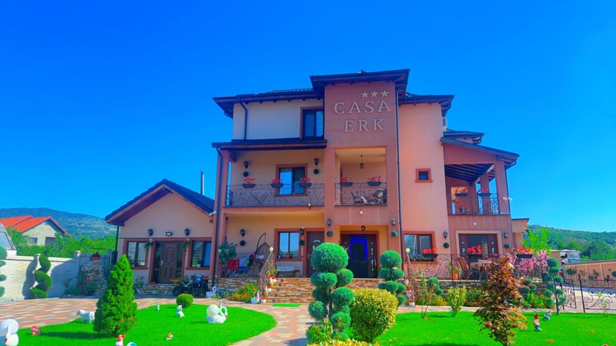 Bed and Breakfast Casa Erk Călimăneşti Zewnętrze zdjęcie